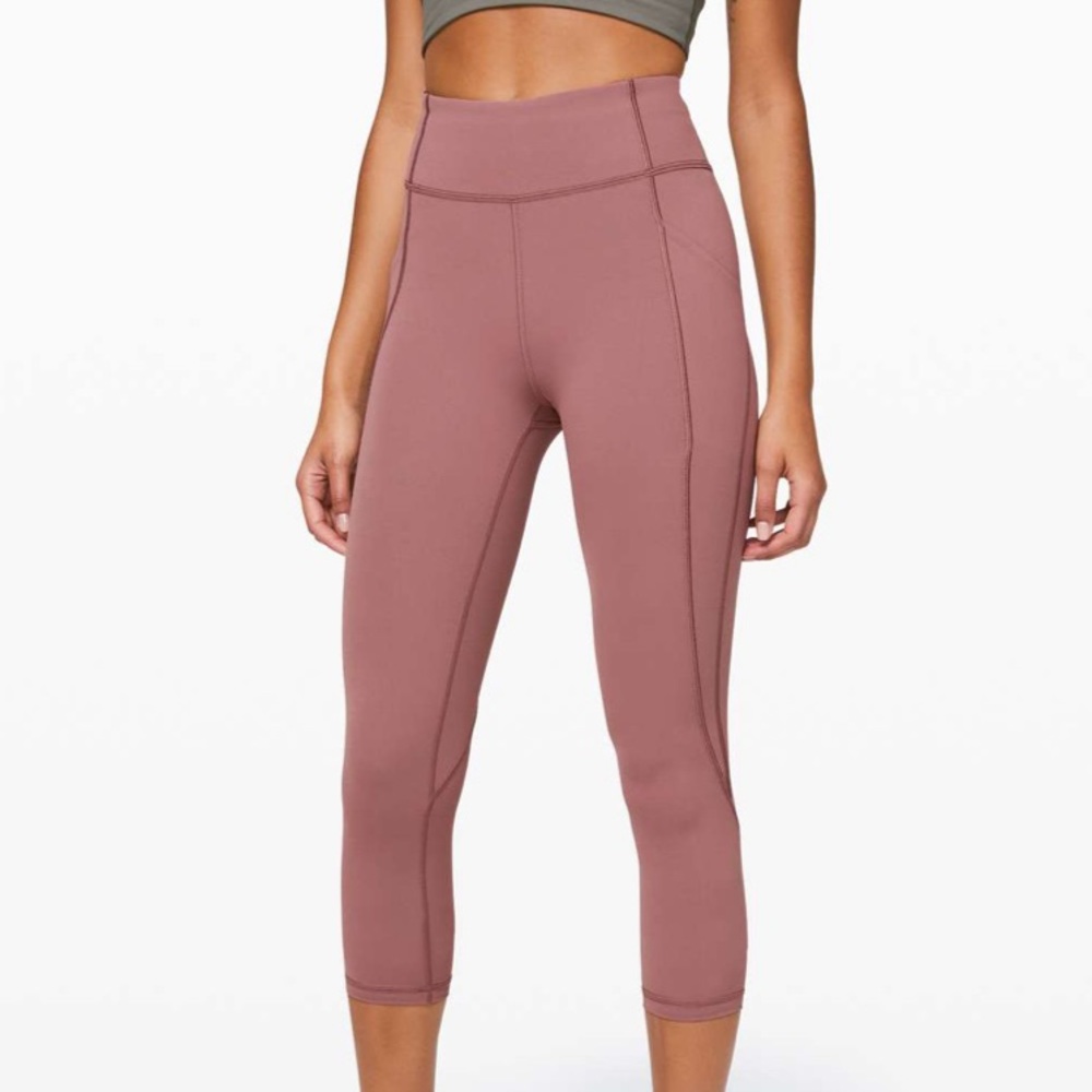 Lululemon Time to Sweat Crop 23” | Size 4 | Red Dust | EUC, worn 1x